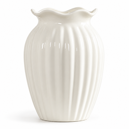 🌷 Elegant Vase | Ribbed Ceramic Finish | Graceful Floral Display