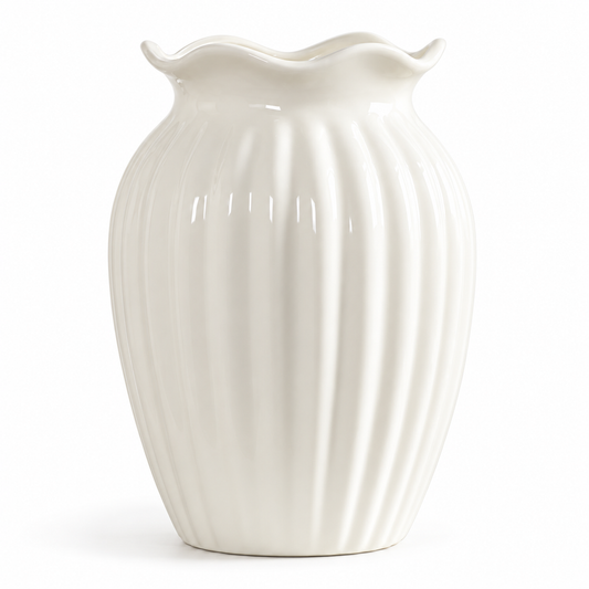 🌷 Elegant Vase | Ribbed Ceramic Finish | Graceful Floral Display