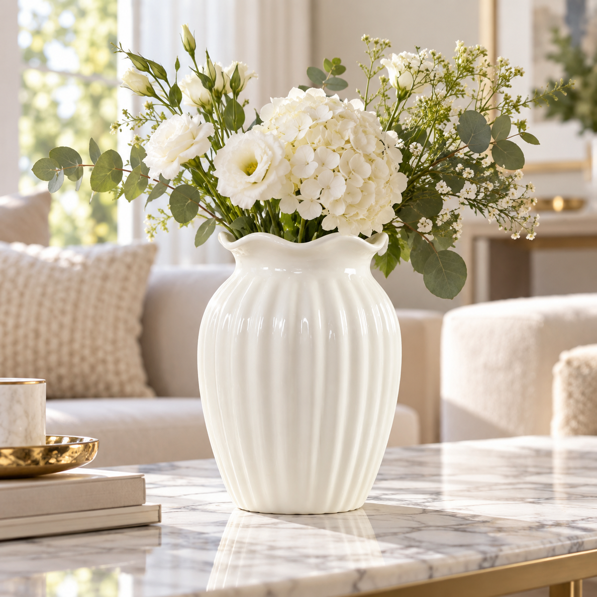 🌷 Elegant Vase | Ribbed Ceramic Finish | Graceful Floral Display